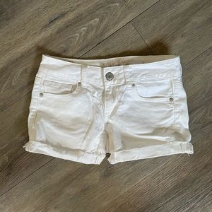American Eagle size 0 white shorts